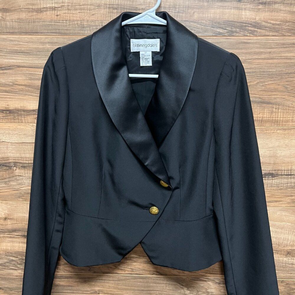 Bloomingdales 8P Blazer